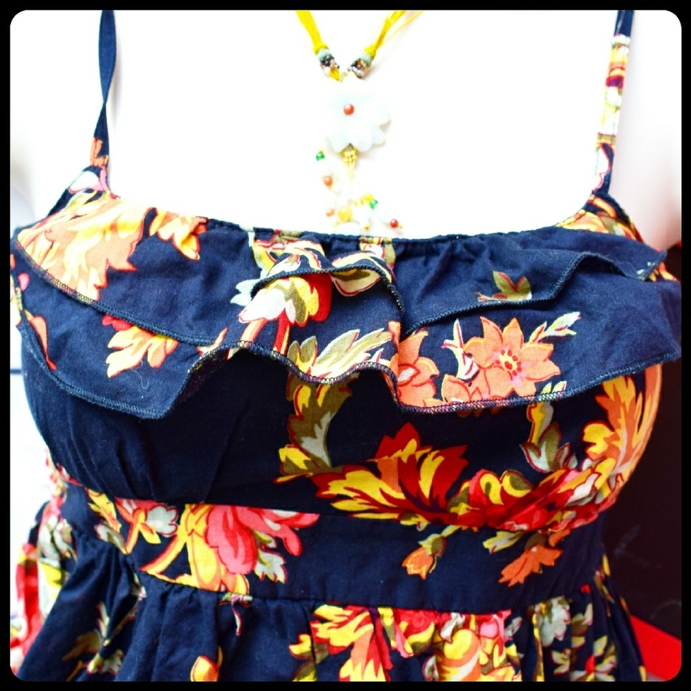 Black floral dress - Picture 2 of 5